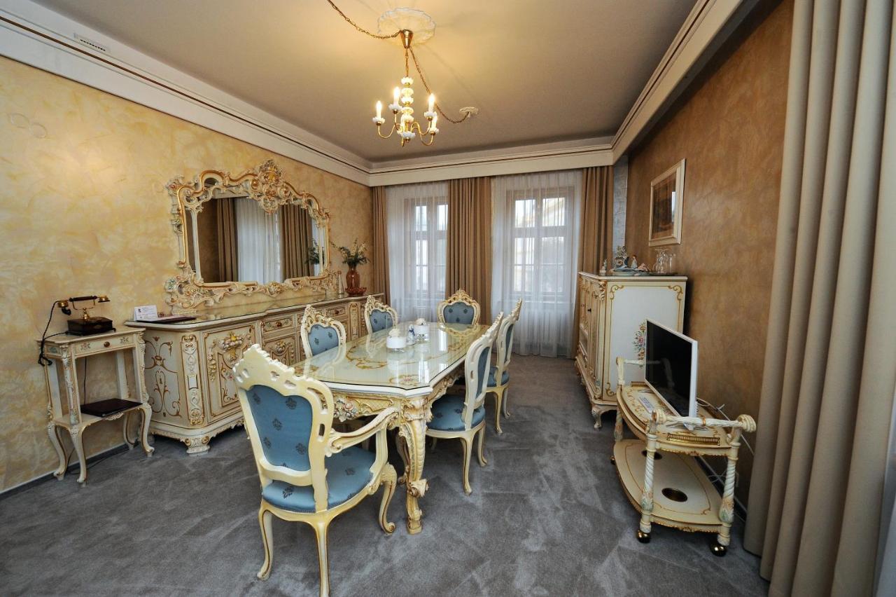 Hotel Prince De Ligne Теплице Экстерьер фото