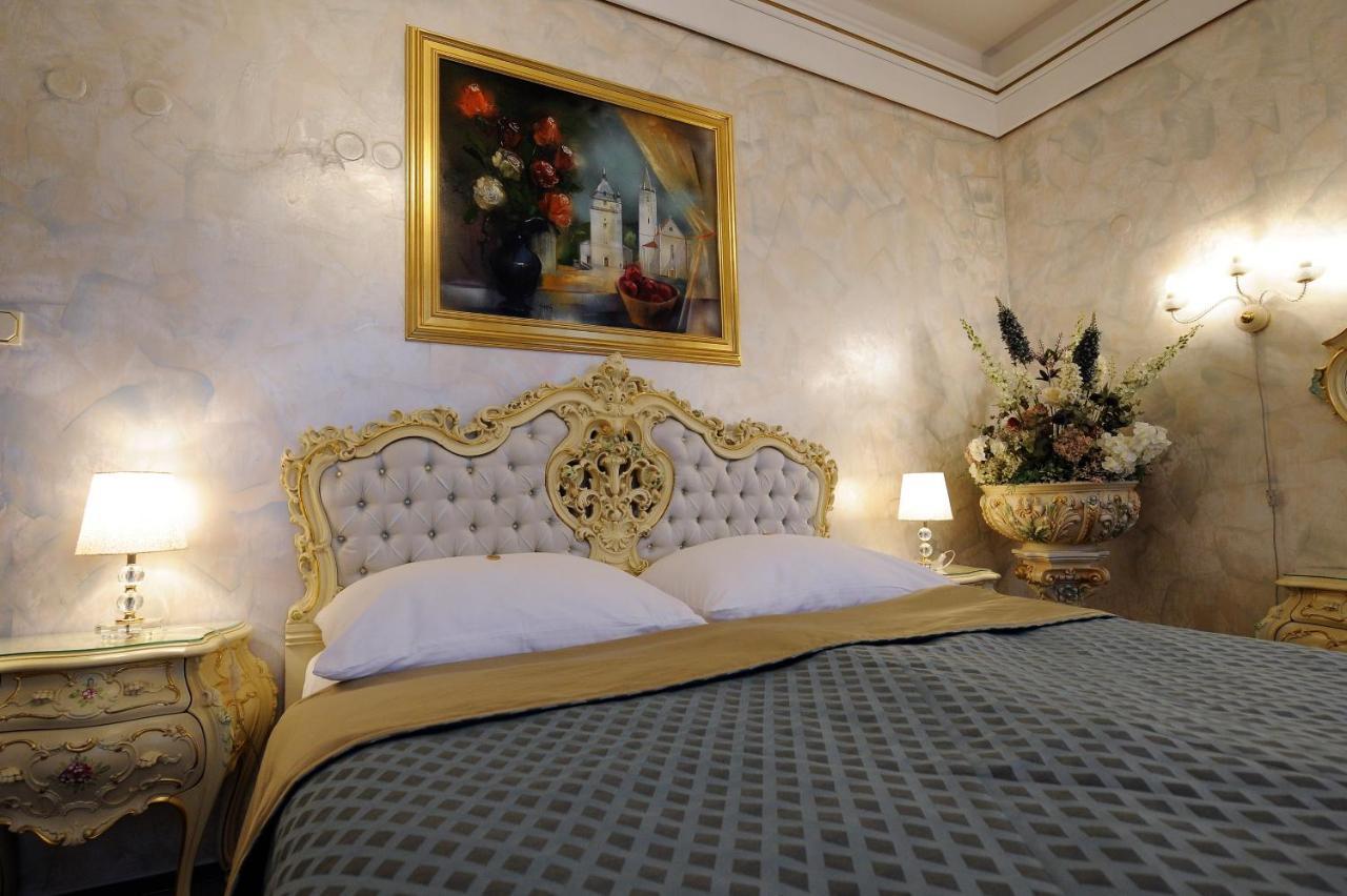 Hotel Prince De Ligne Теплице Экстерьер фото
