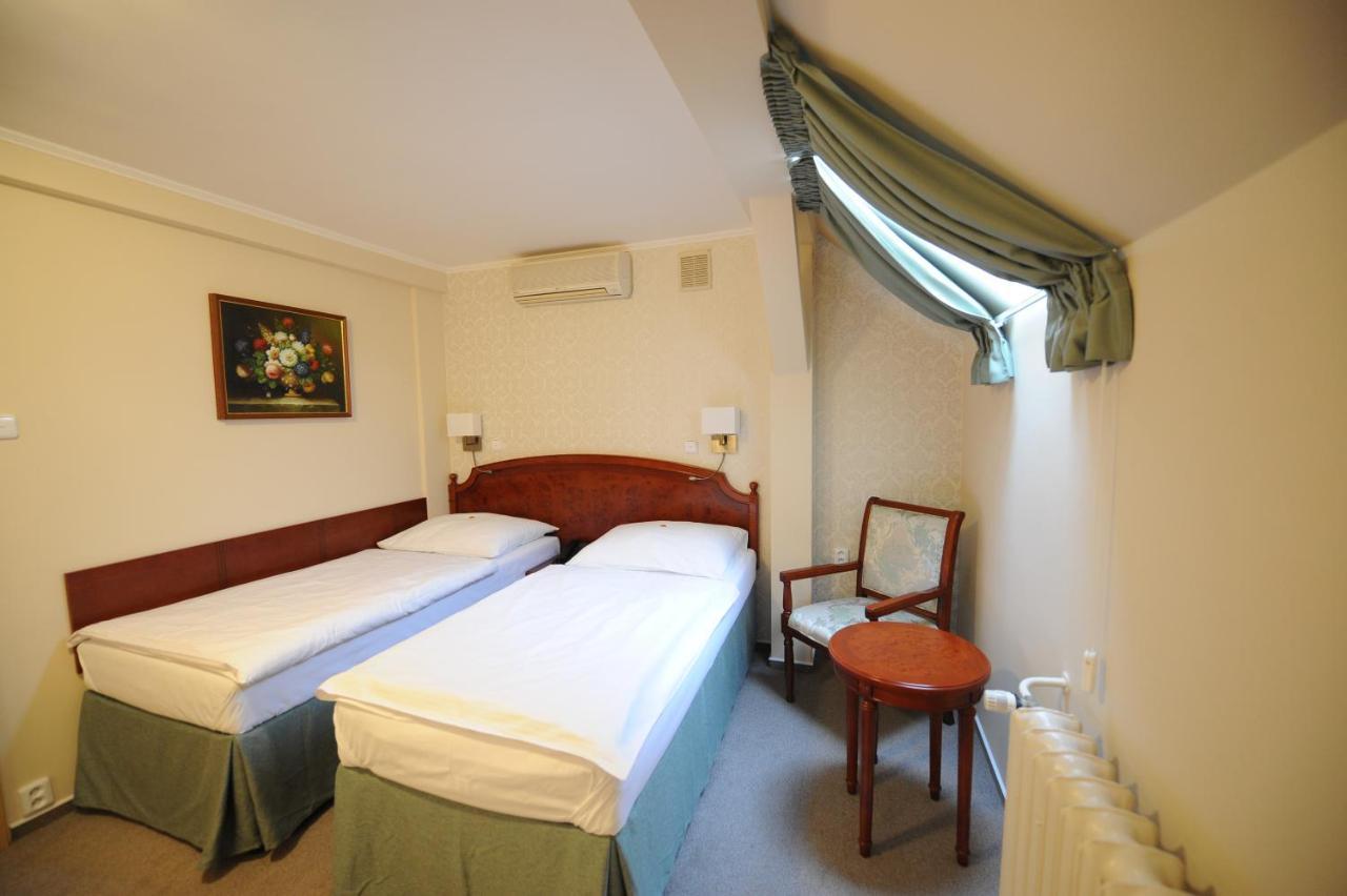 Hotel Prince De Ligne Теплице Экстерьер фото