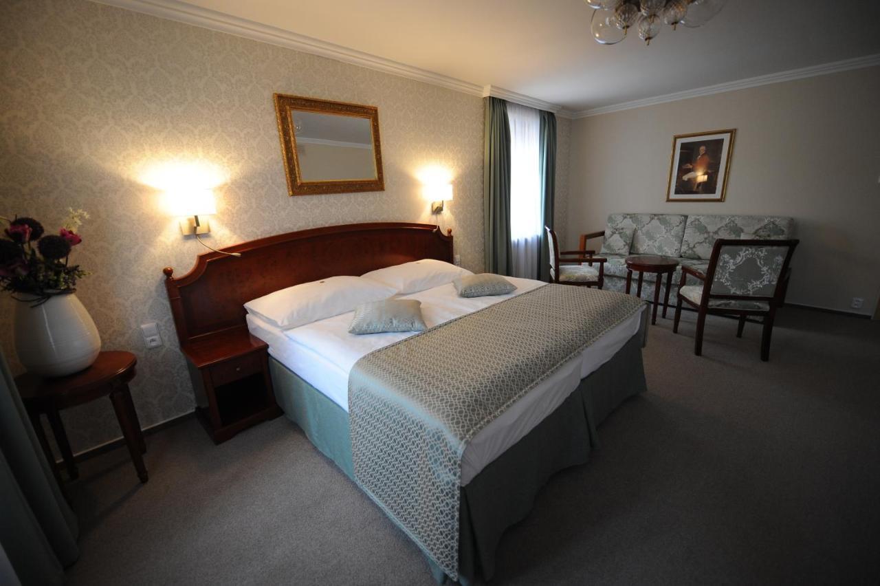 Hotel Prince De Ligne Теплице Экстерьер фото