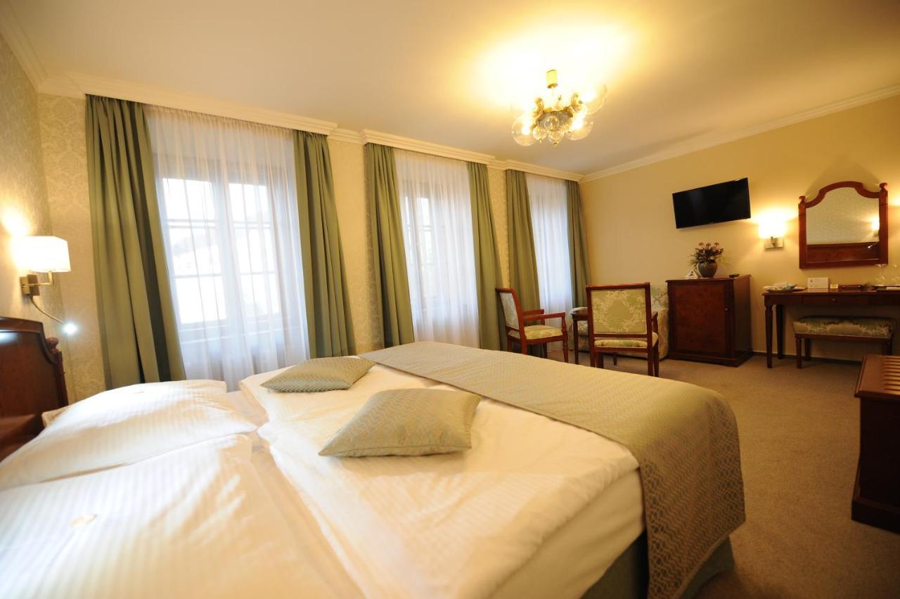 Hotel Prince De Ligne Теплице Экстерьер фото