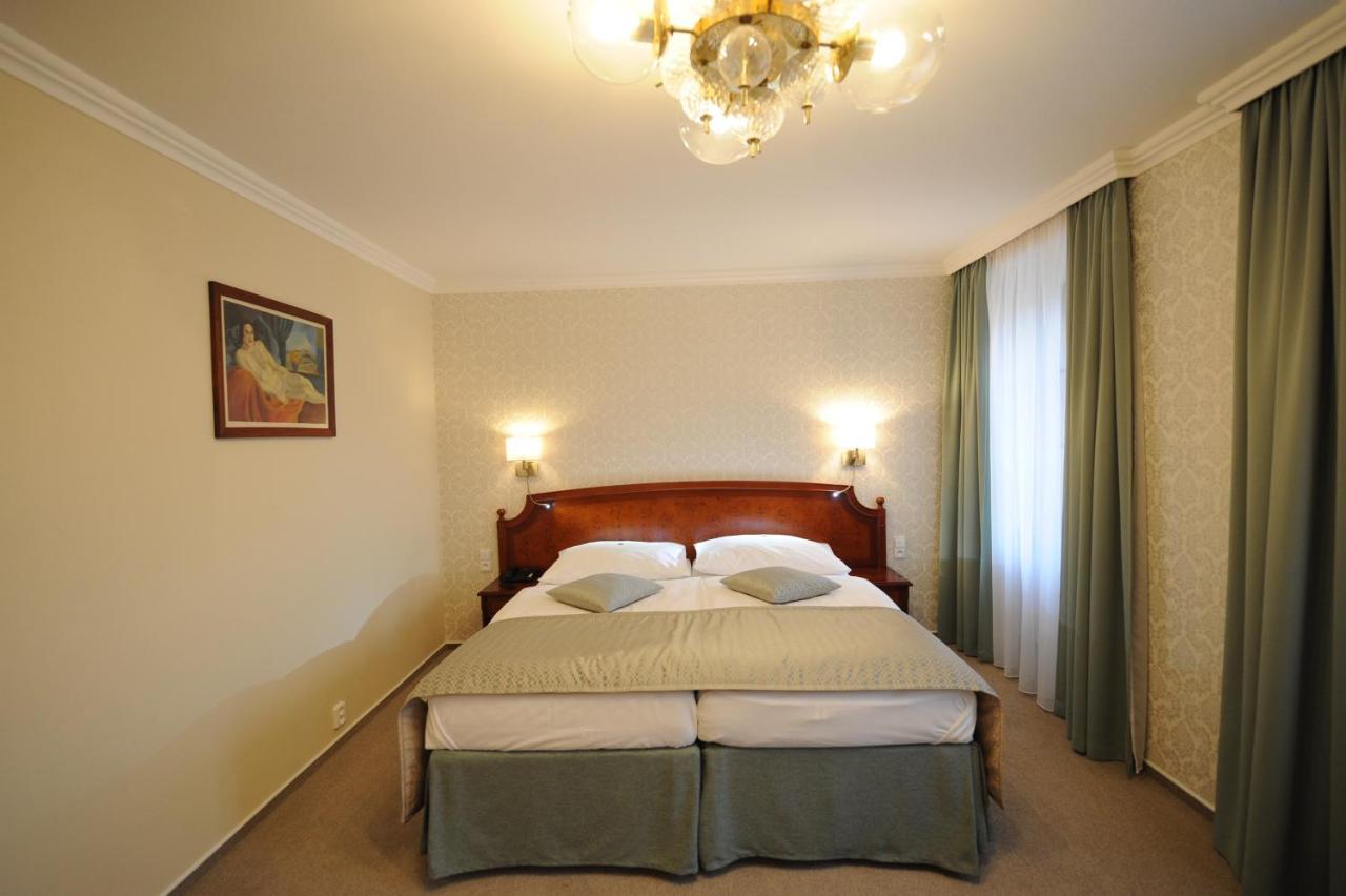 Hotel Prince De Ligne Теплице Экстерьер фото