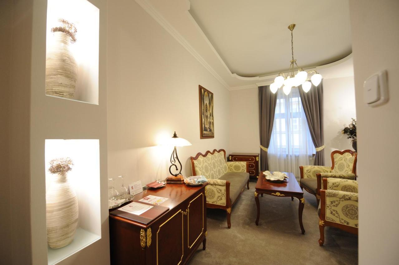 Hotel Prince De Ligne Теплице Экстерьер фото