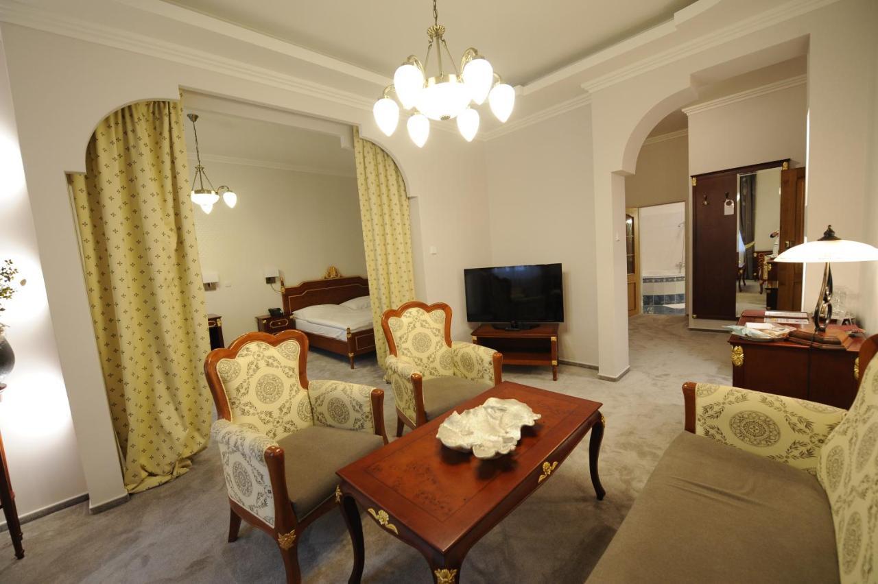 Hotel Prince De Ligne Теплице Экстерьер фото