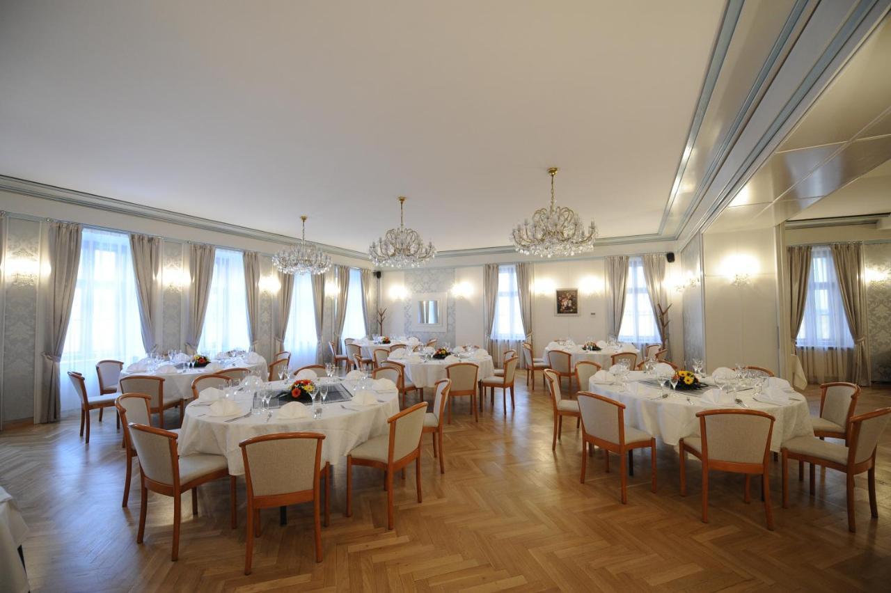 Hotel Prince De Ligne Теплице Экстерьер фото