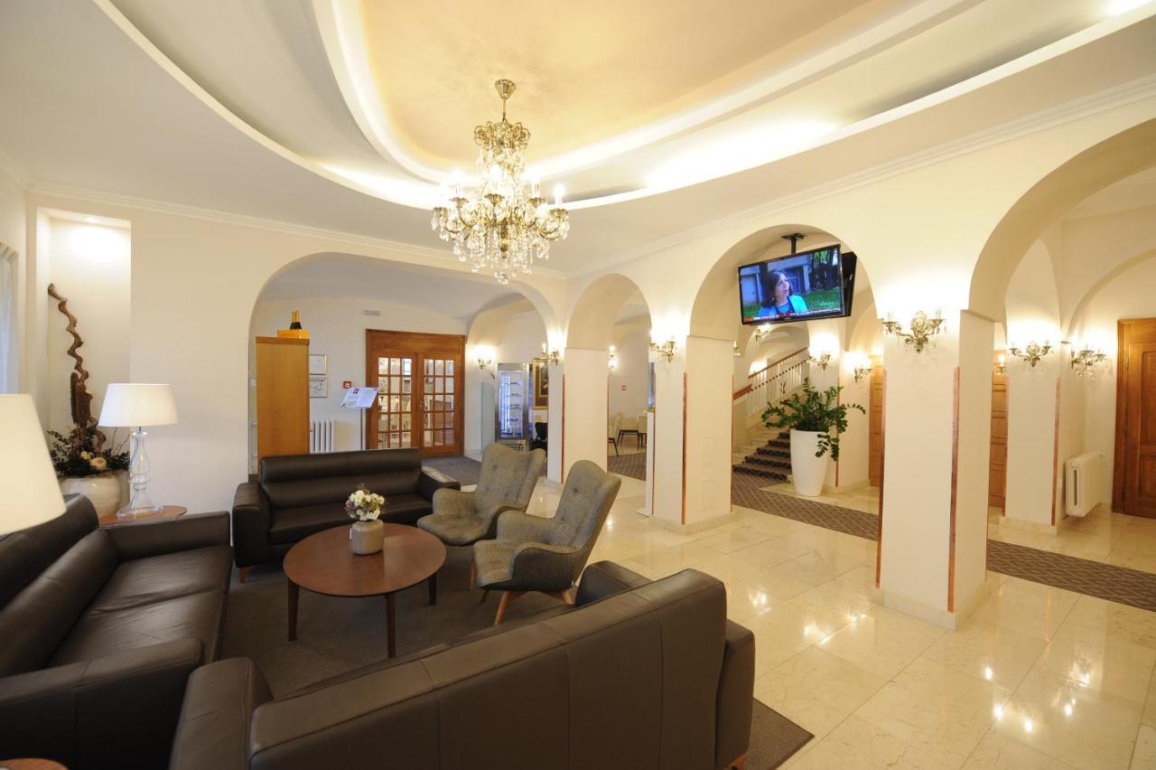 Hotel Prince De Ligne Теплице Экстерьер фото